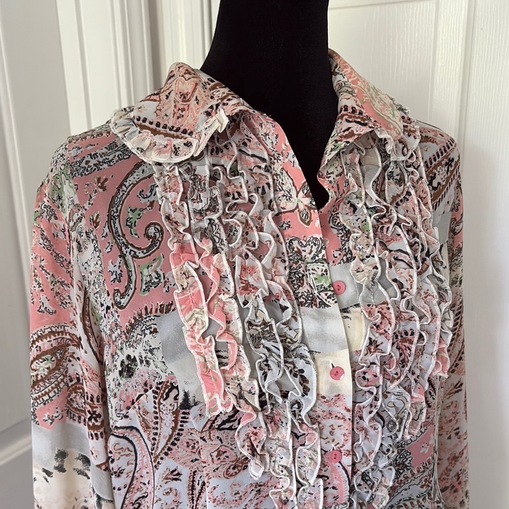 Belissimo Pastel Ruffled Button Down Blouse - Picture 3 of 12
